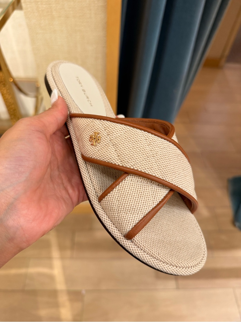 Tory Burch Willa Criss Cross Flat Slide Sandals Natural Canvas Brown Leather - Picture 6 of 7